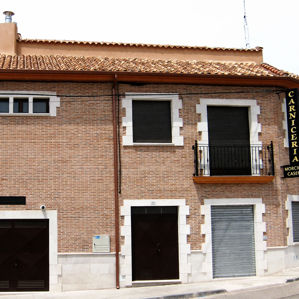 ChatGPT Fachada Carnicería Castrillo